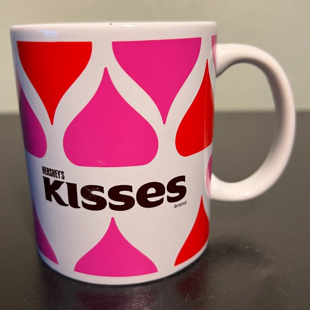 Hershey's Chocolate Kisses Ceramic Mug by Galerie ~ Red and Pink Candy Kisses